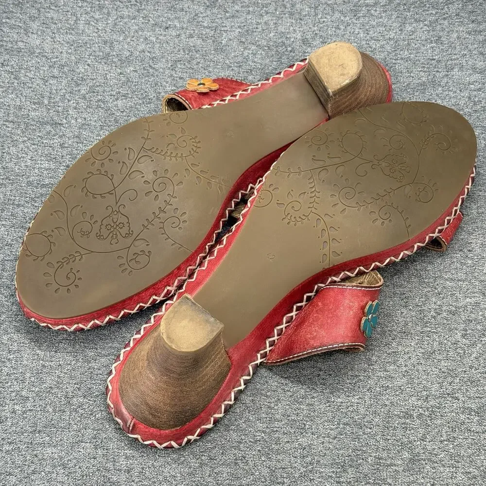 Spring Step Red Leather Floral Wedge Sandals Size 42 Beaded Applique D-Via-R